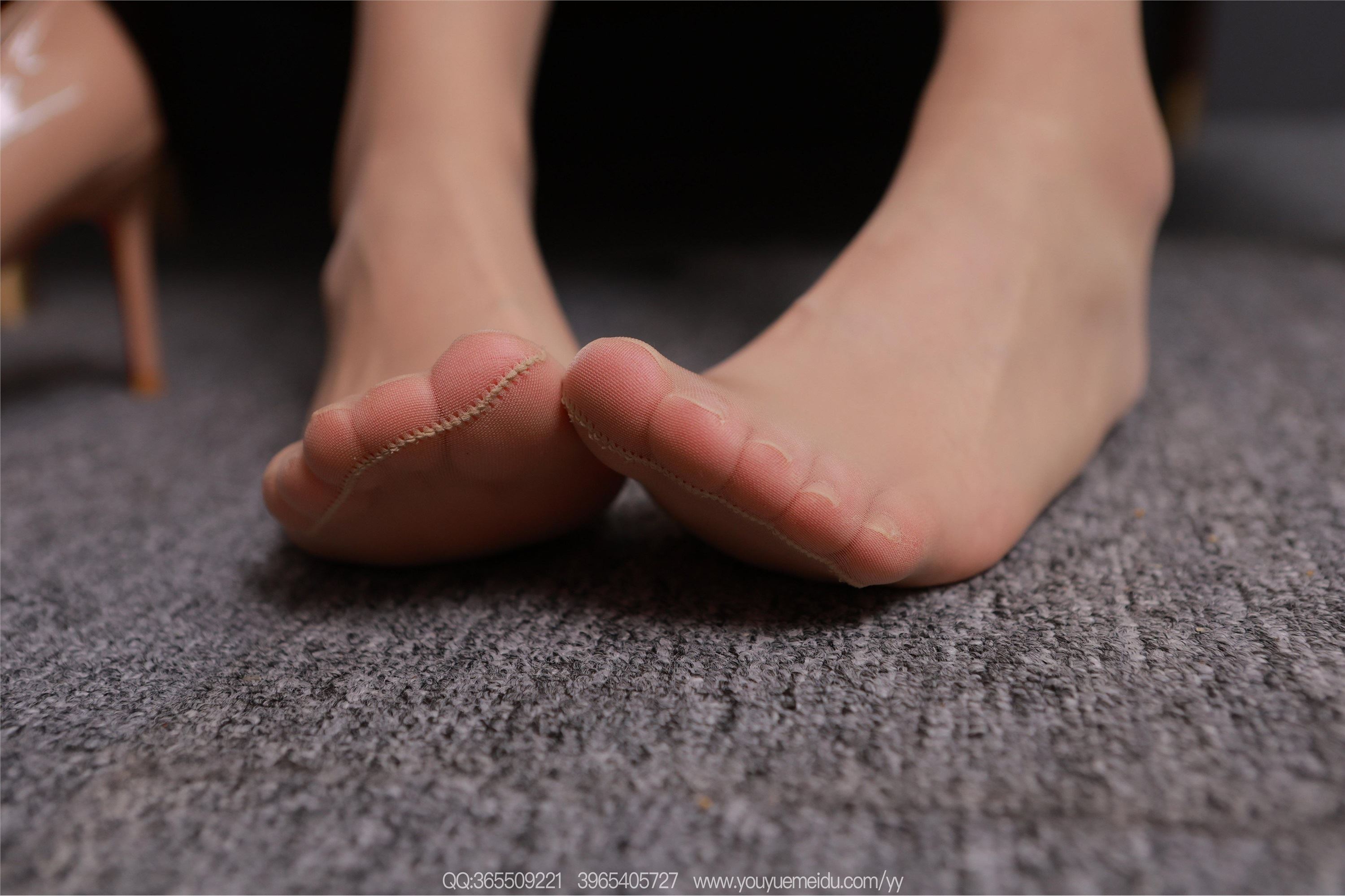 IESS异思趣向  2025.11.24 丝享家2219：小婕《OL制服（上）》